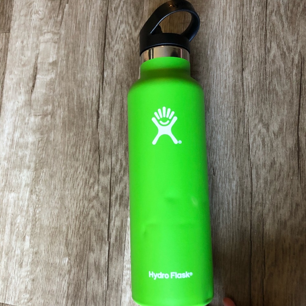 Lime green HYDROFLASK standard size